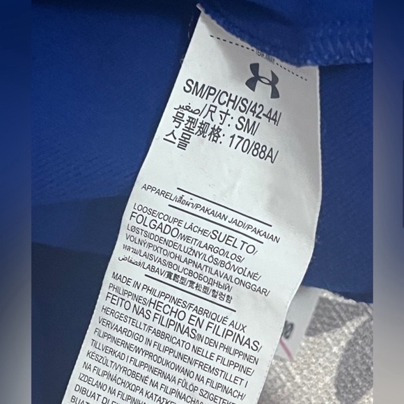 Under Armour Blue Long Sleeve Moisture Wick 1/4 Zip Women Small Reflective Top - Picture 6 of 6